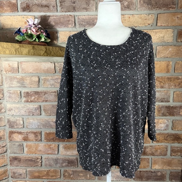 Alfani Tops - ALFANI Black/White Sequined Knit Top 106
